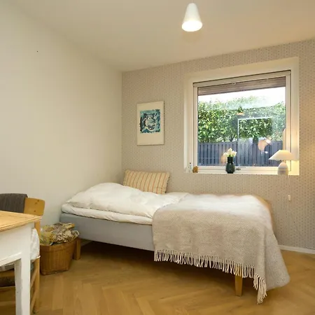 House Between And On Amager 펜션 *